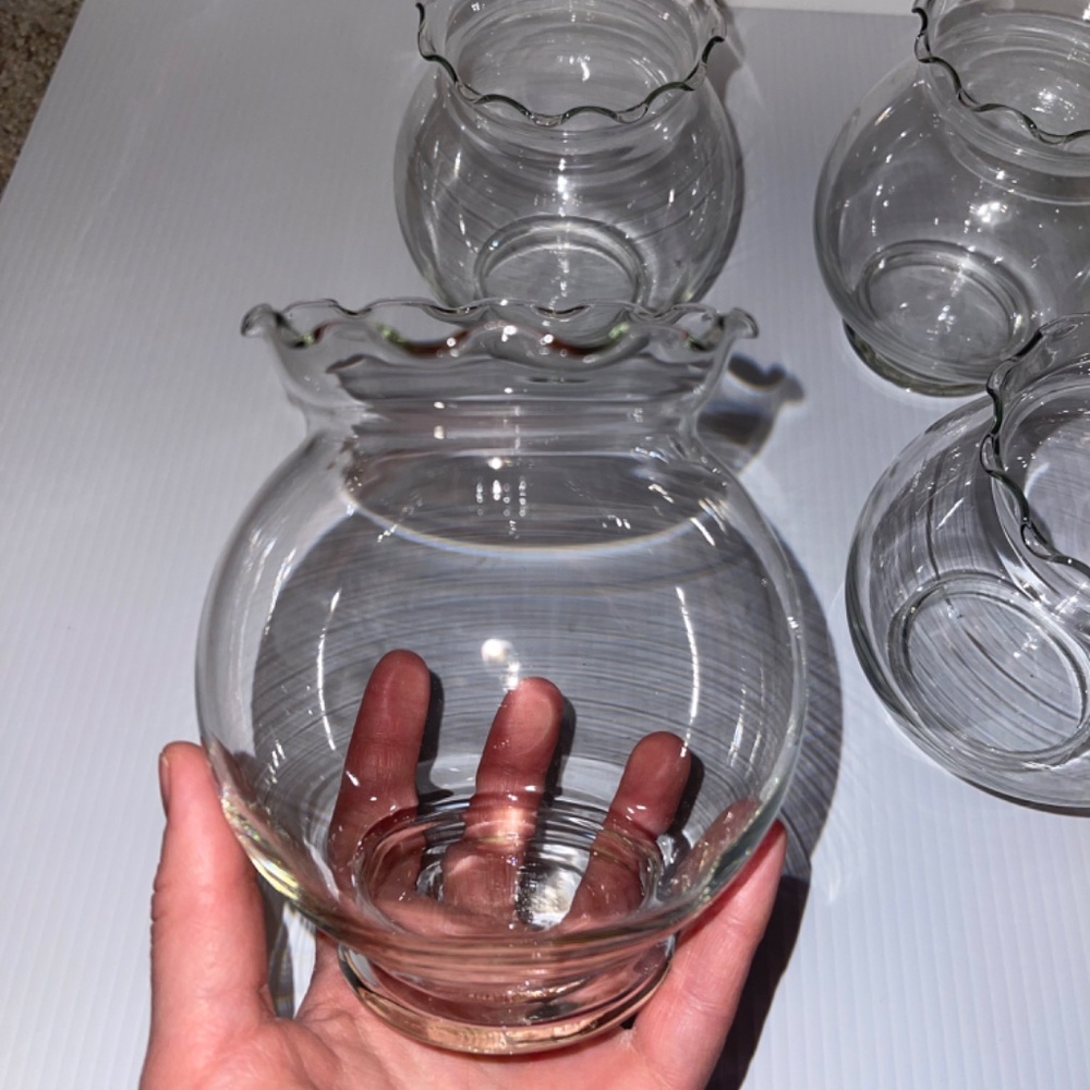 4 Round Clear Glass 5” Vases Ruffle Edge - Picture 6 of 8